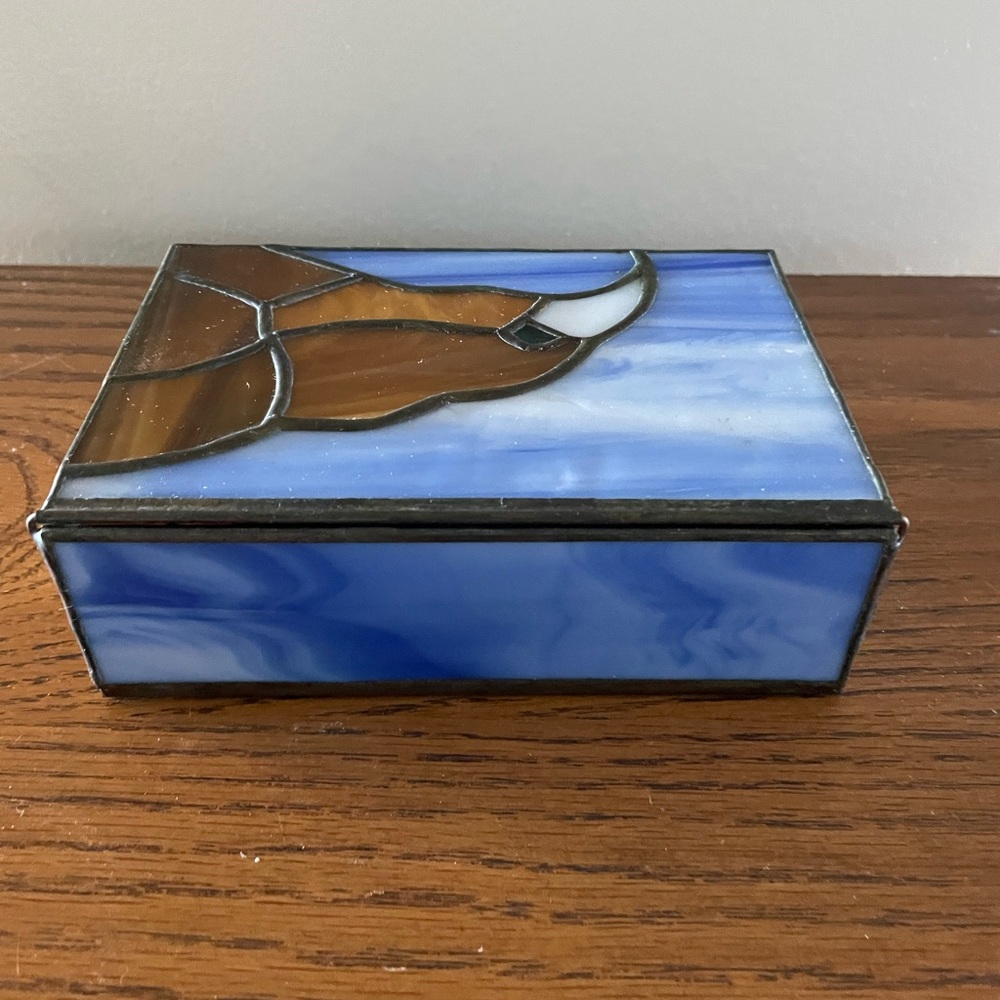 Stained Glass Box with hinged lid - Picture 10 of 12